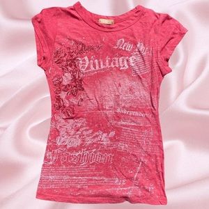 SOLD ON DEPOP vintage NEW YORK graphic t shirt from the early 2000 /y2k.